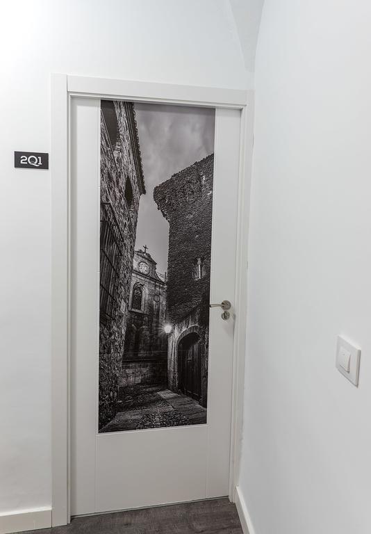 Apartamentos Turisticos Domus Seleqtia Plaza Mayor กาเซเรส ภายนอก รูปภาพ